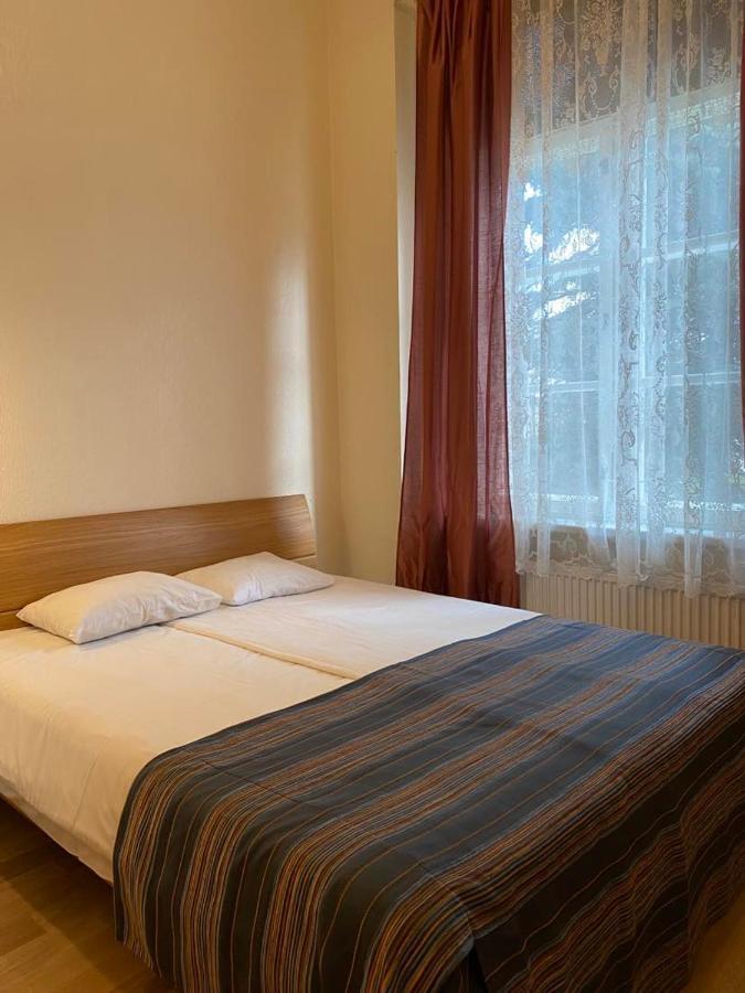 Aquamarine Hotel - Lauluvaeljak Talin Exterior foto